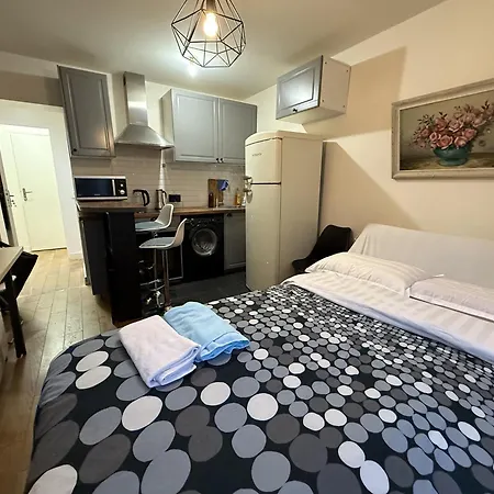 Apartment Chic Proche De La Tour Eiffel Paris